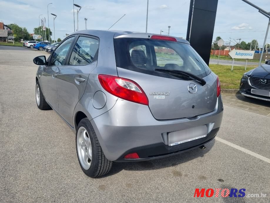 2011' Mazda 2 1,3 I Te photo #5