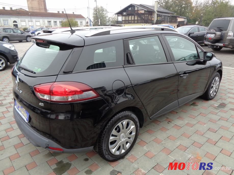 2013' Renault Clio photo #4