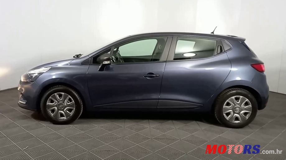 2019' Renault Clio photo #4