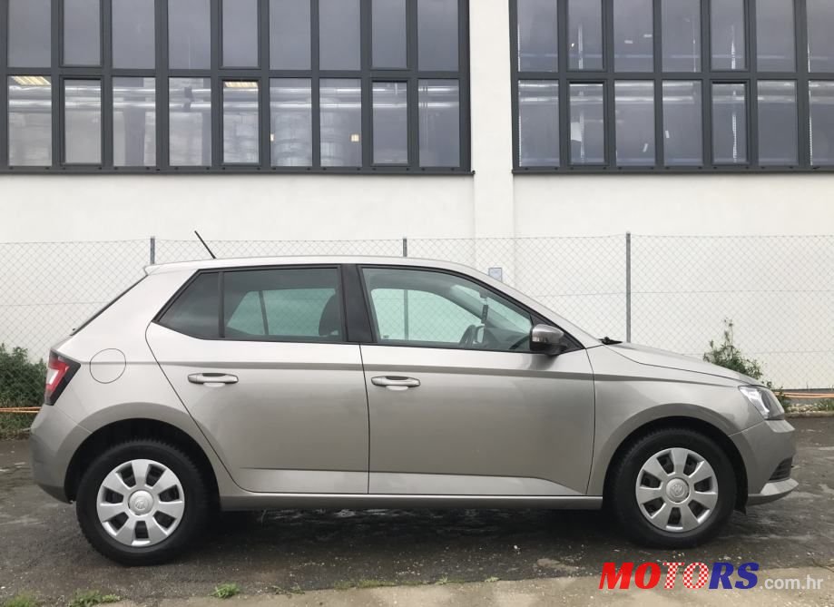 2016' Skoda Fabia 1,0 photo #6