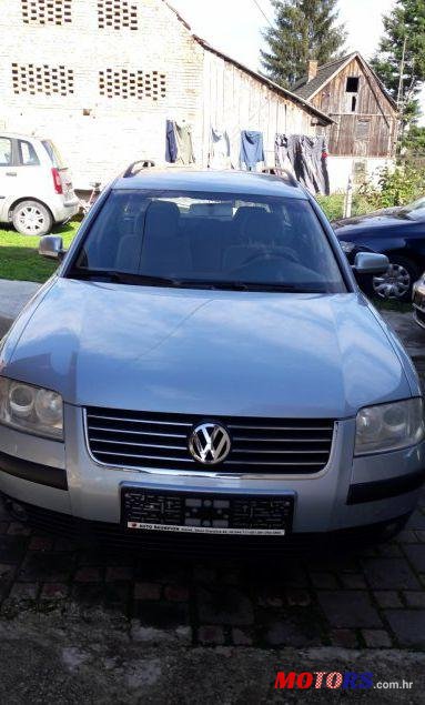 2002' Volkswagen Passat Variant 1,9 Tdi photo #1