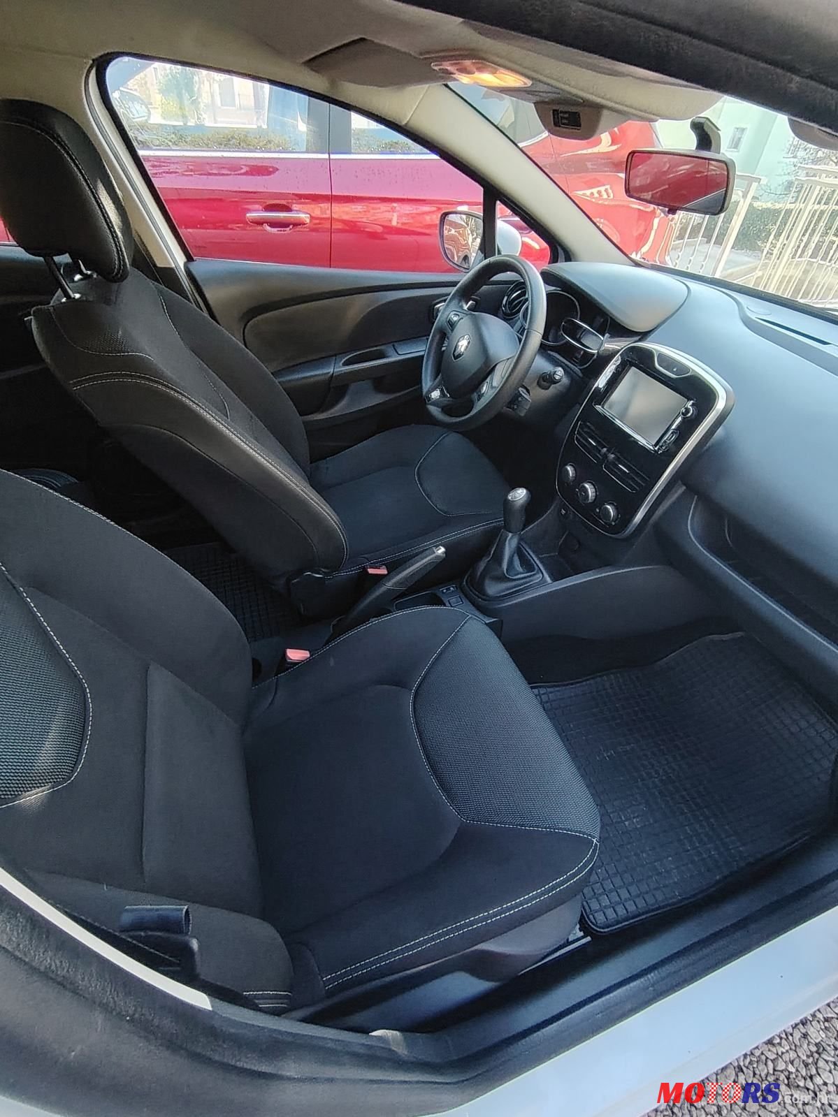 2015' Renault Clio Dci 75 photo #6