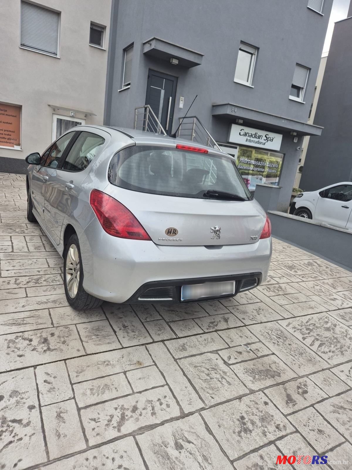 2011' Peugeot 208 1.6 Hdi photo #2