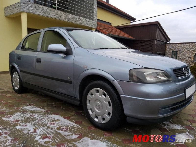 2005' Opel Astra Classic 1,4 photo #6