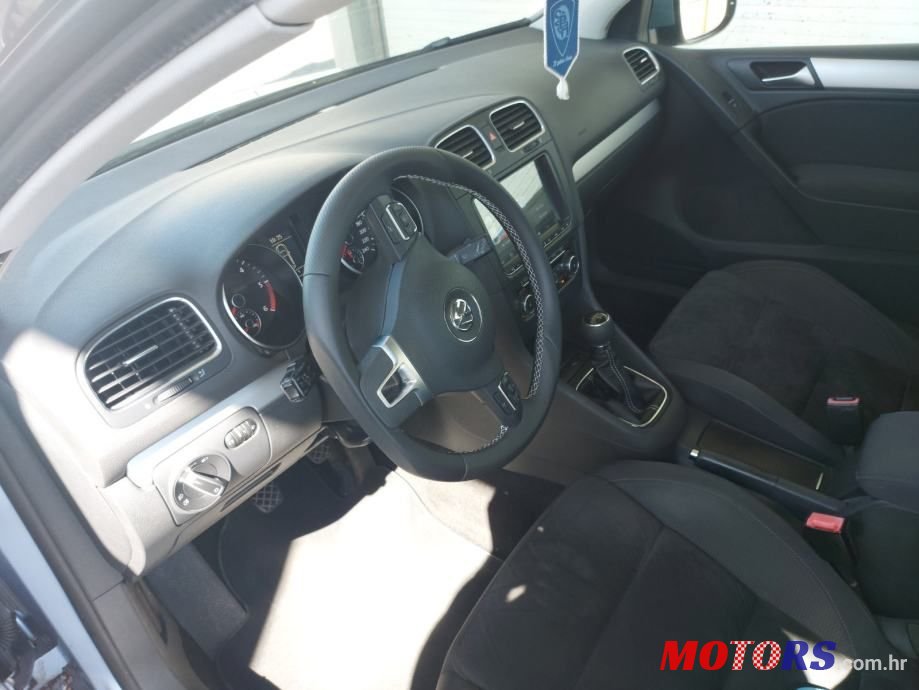 2009' Volkswagen Golf 6 2,0 Tdi photo #6