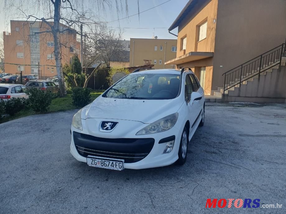 2010' Peugeot 308 Sw photo #1