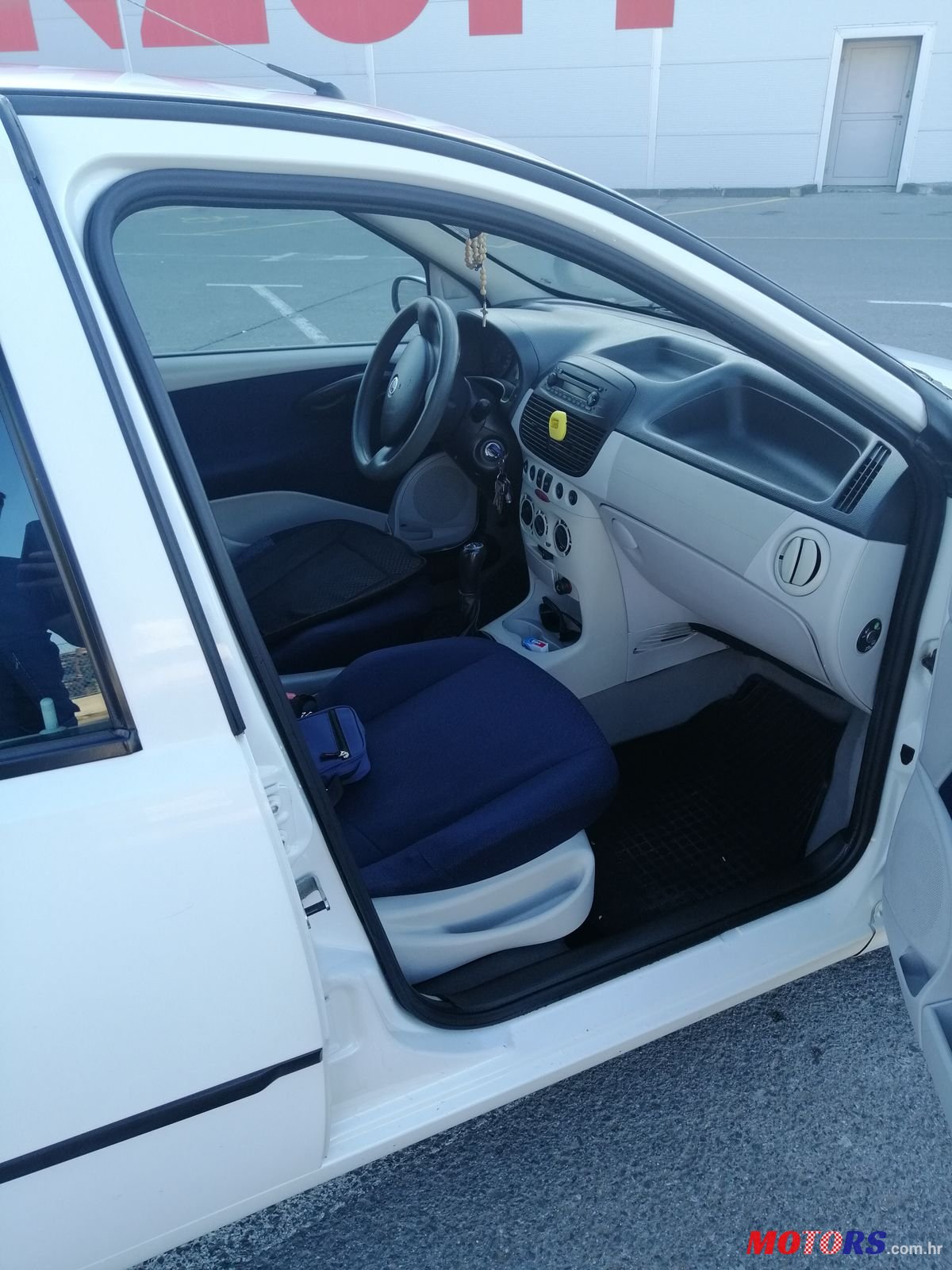 2003' Fiat Punto photo #5