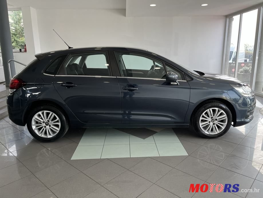 2015' Citroen C4 1,2 photo #5