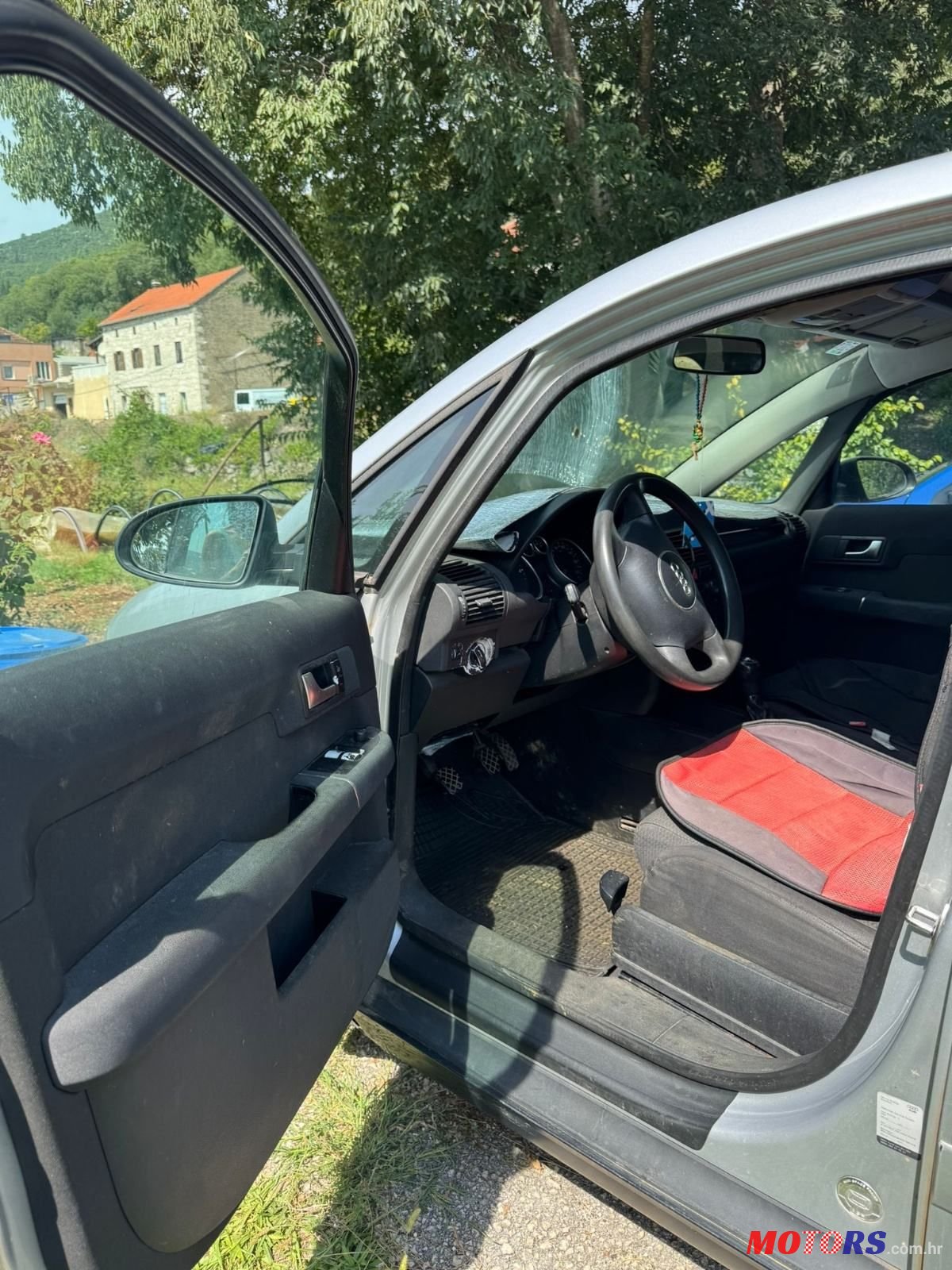 2002' Audi A2 1,4 photo #5
