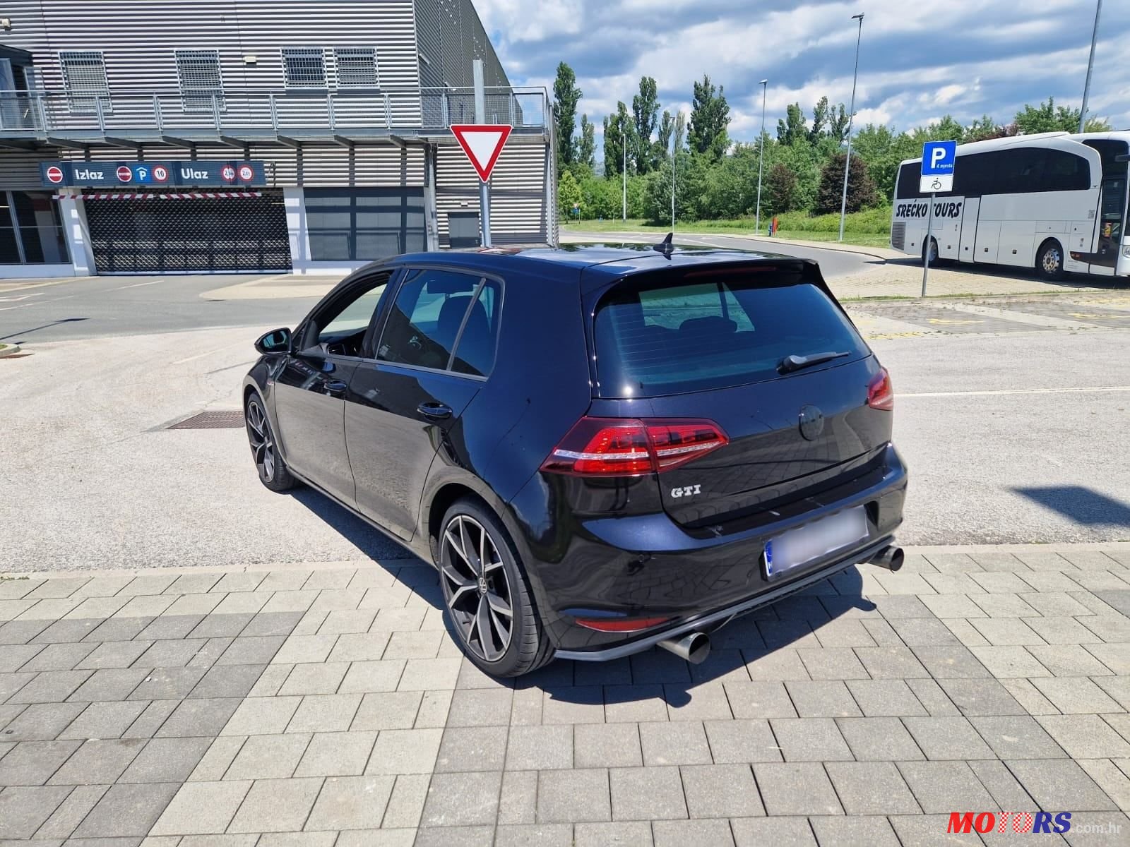 2015' Volkswagen Golf VII 2.0 Gti photo #6