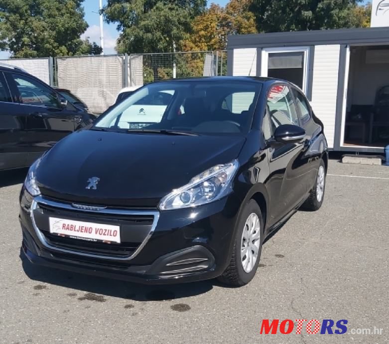 2017' Peugeot 208 photo #1