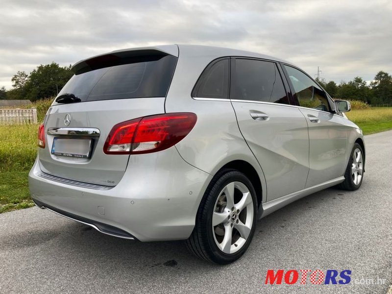 2015' Mercedes-Benz B-Klasa 180 Cdi photo #5