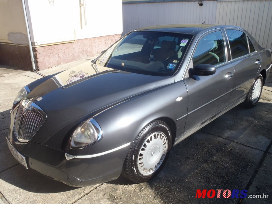 2005' Lancia Thesis photo #1