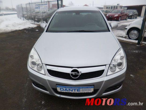 2006' Opel Vectra 1,9 Cdti photo #2