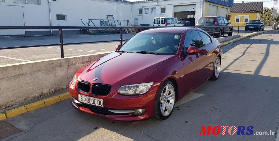 2010' BMW Serija 3 320D Coupe photo #3