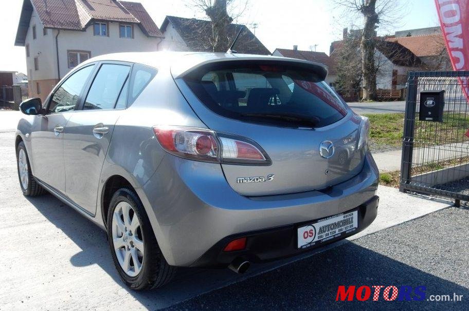 2009' Mazda 3 Cd110 Te photo #2