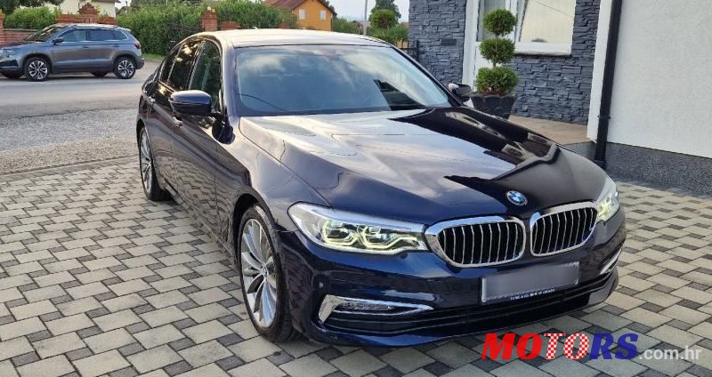 2017' BMW Serija 5 520D photo #6