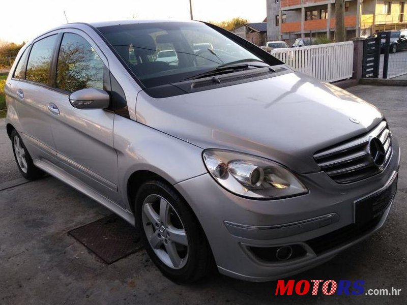 2006' Mercedes-Benz B-Klasa 180 Cdi photo #1