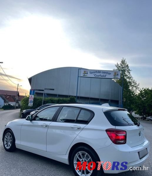 2014' BMW Serija 1 120D photo #5