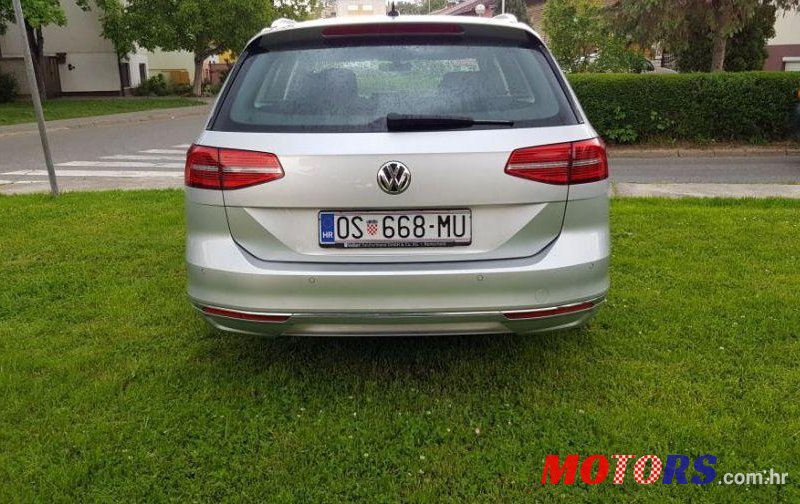 2015' Volkswagen Passat Variant photo #4
