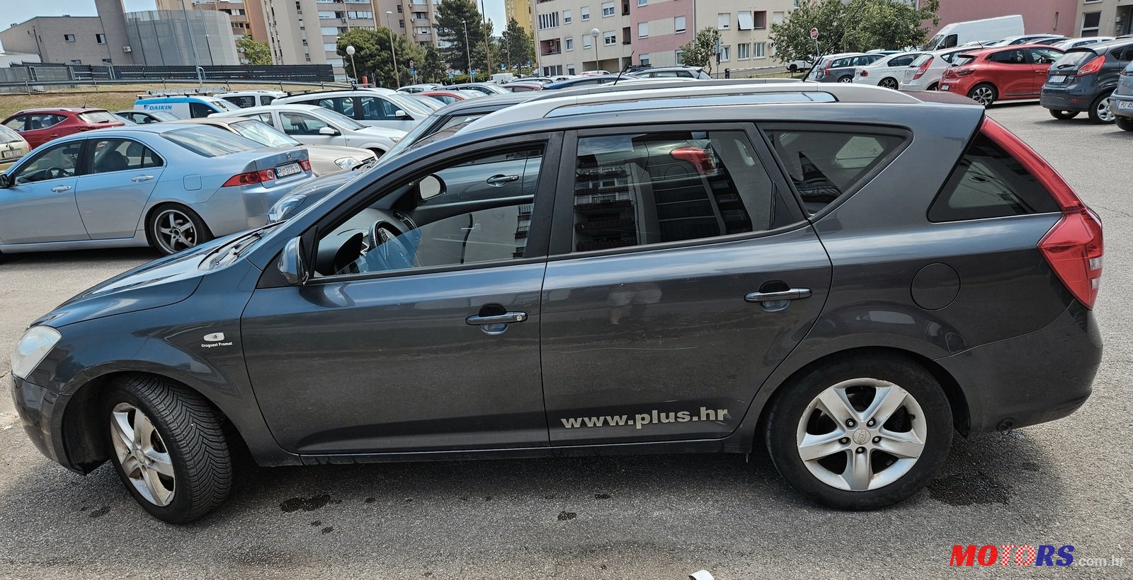 2008' Kia Ceed photo #2