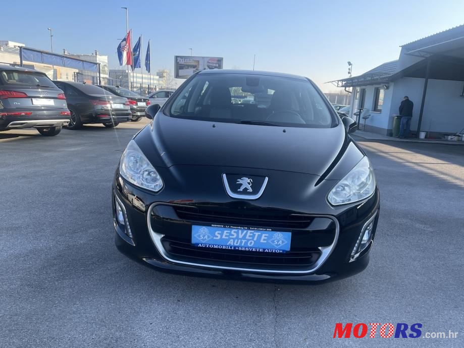 2011' Peugeot 308 1,6 Hdi photo #3