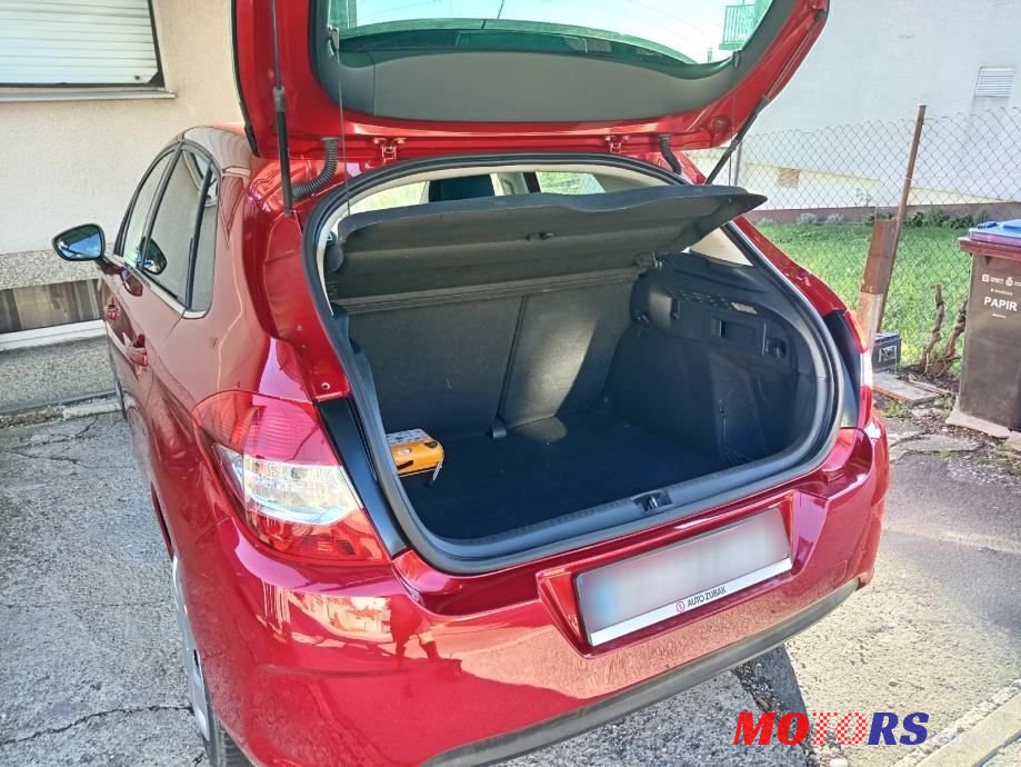 2012' Skoda Octavia 1,6 Tdi photo #4