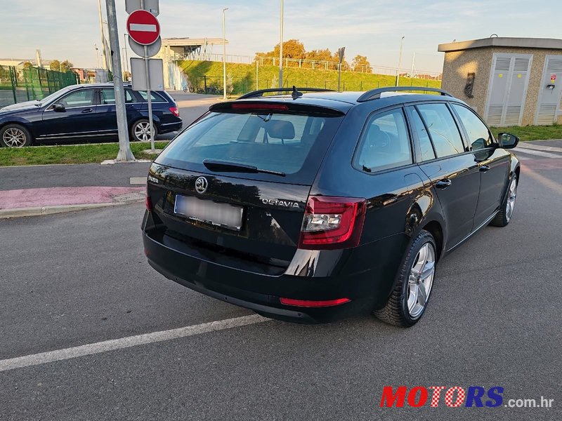 2019' Skoda Octavia Combi photo #6