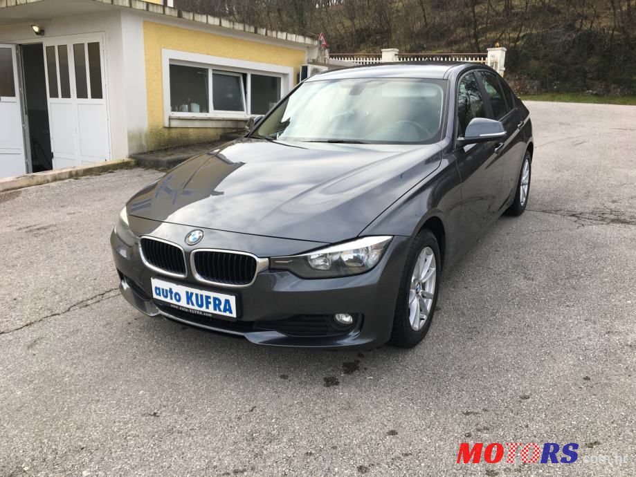 2012' BMW Serija 3 318D photo #1