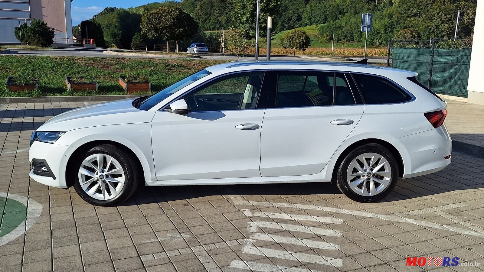 2022' Skoda Octavia Combi photo #4