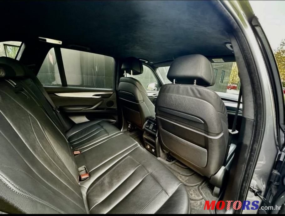 2015' BMW X5 30D photo #2