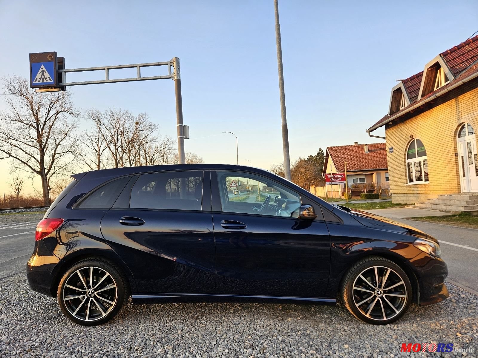 2018' Mercedes-Benz B-Klasa B 180 photo #5