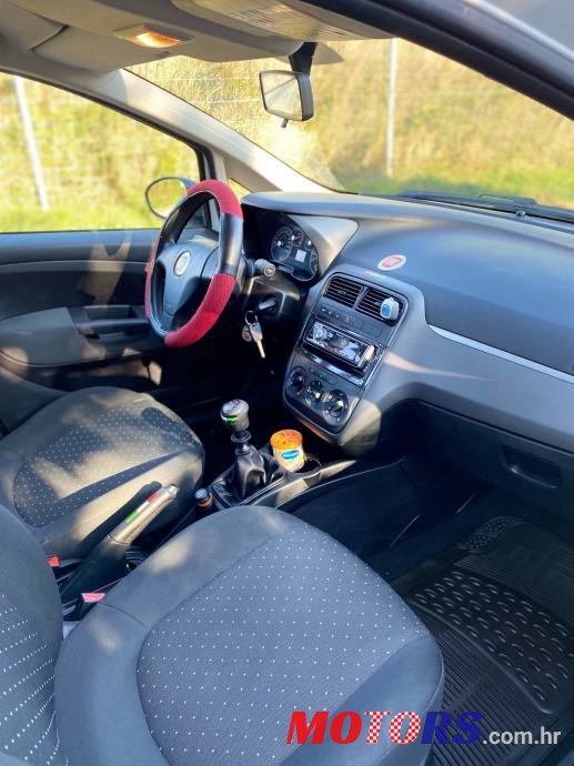 2008' Fiat Grande Punto 1,4 8V photo #4