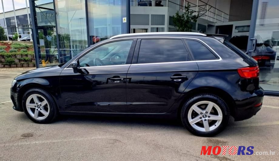 2019' Audi A3 Sportback 35 Tdi Sport+ S photo #6