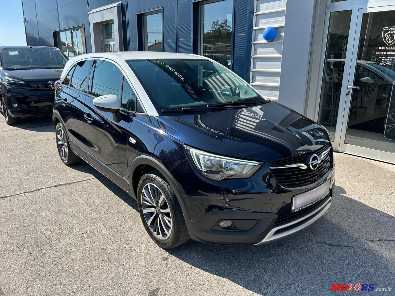 2018' Opel Crossland 1,2 photo #2