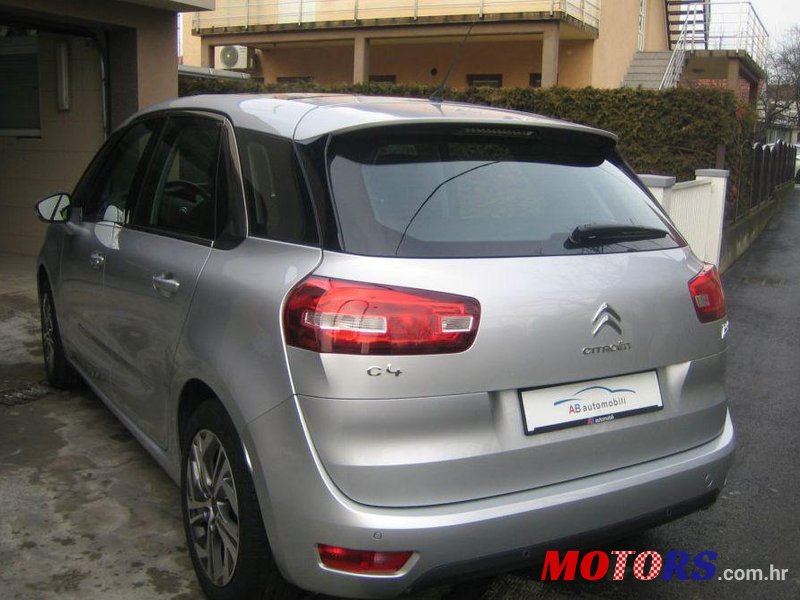 2014' Citroen C4 Picasso photo #2