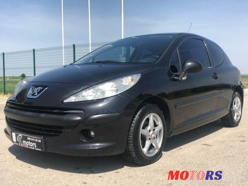 2006' Peugeot 207 1,4 Hdi photo #1