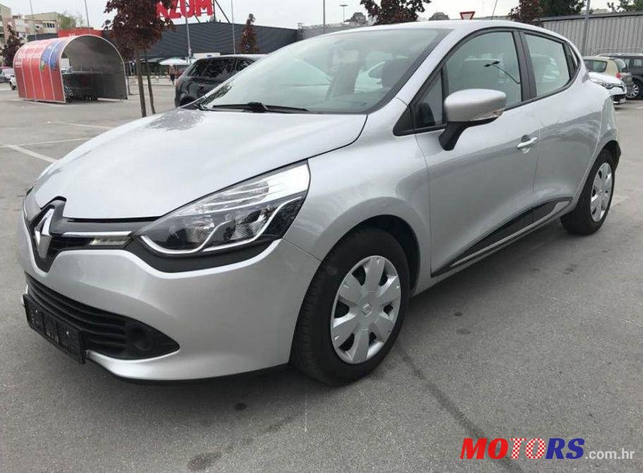 2013' Renault Clio Dci 90 photo #1