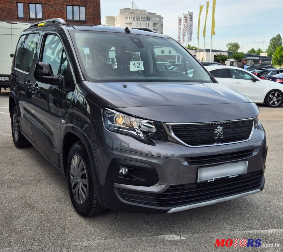 2022' Peugeot Rifter 1.5 Bluehdi Allure photo #4