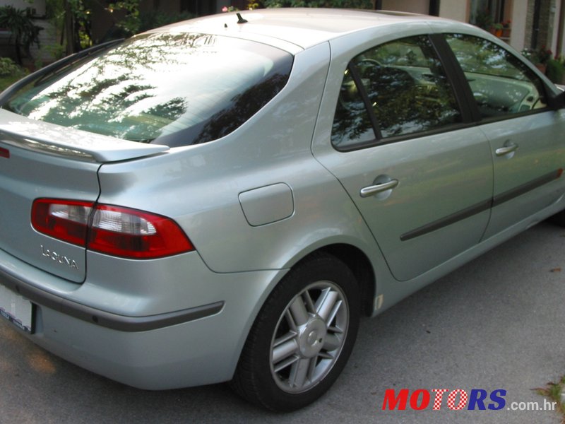 2001' Renault Laguna photo #4