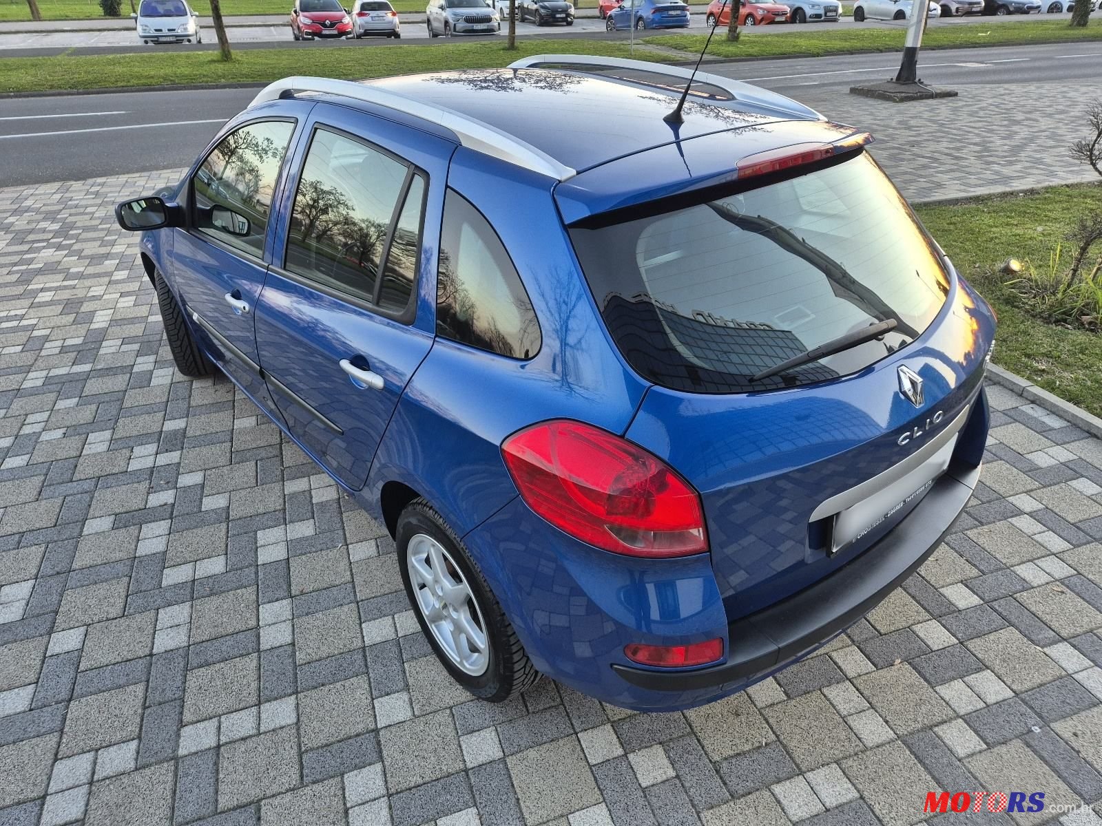2009' Renault Clio 1,2 16V photo #5