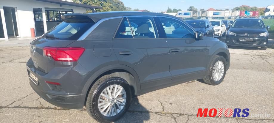 2019' Volkswagen T-Roc 1,0 Tsi photo #6