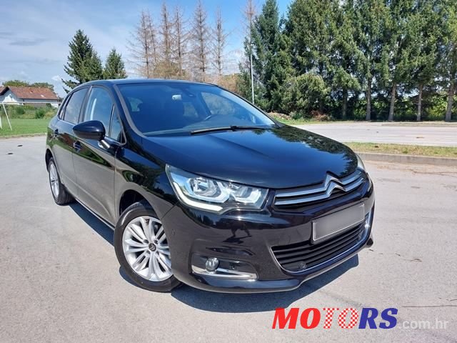 2017' Citroen C4 photo #3