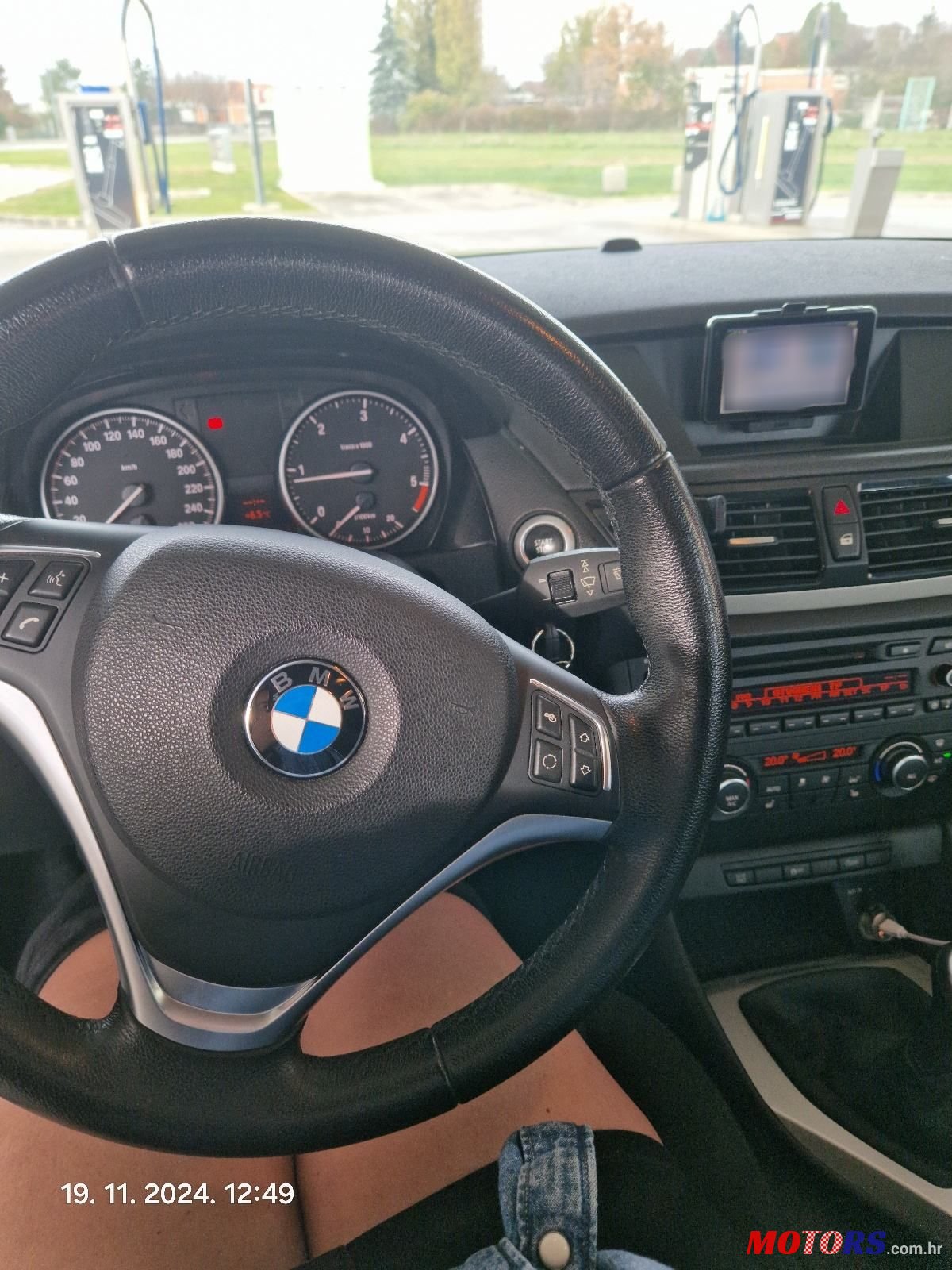 2012' BMW X1 Sdrive16D photo #6