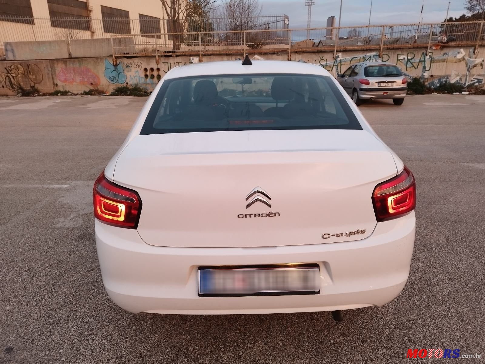 2019' Citroen C-Elysee Puretech photo #5