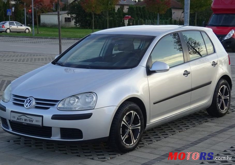 2006' Volkswagen Golf V 1,9 Tdi photo #1