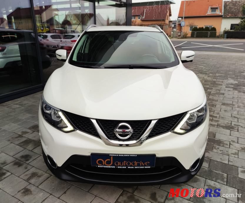 2015' Nissan Qashqai 1,5 Dci photo #2