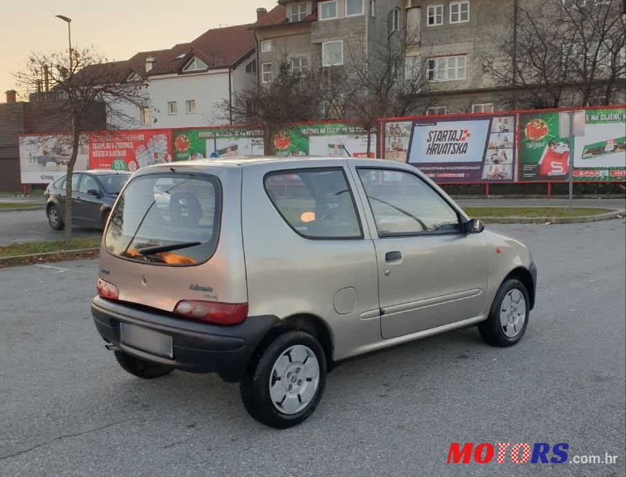 2000' Fiat Seicento Young 900 photo #3