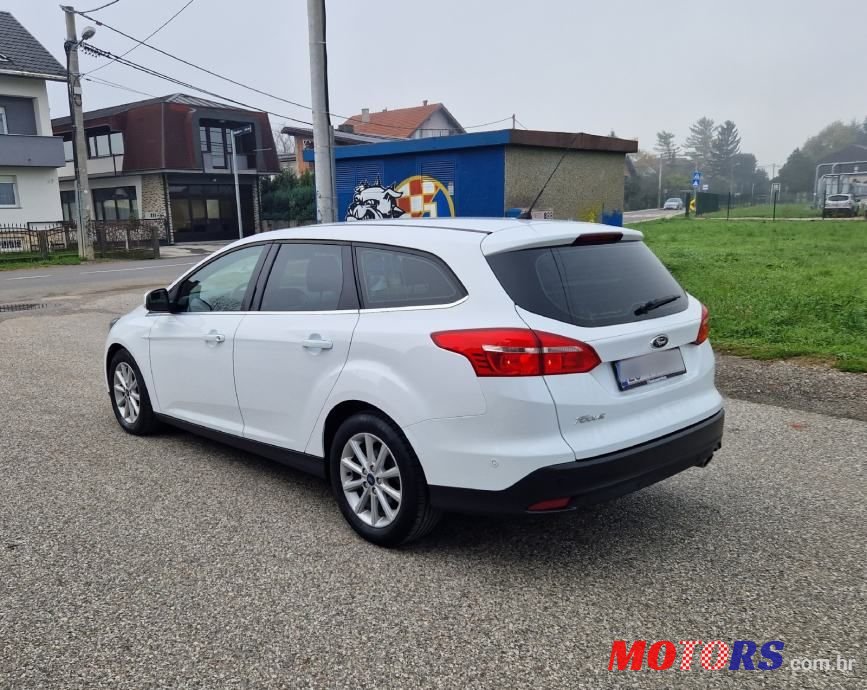 2015' Ford Focus Karavan photo #4