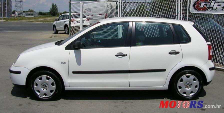 2003' Volkswagen Polo 1,2 photo #4